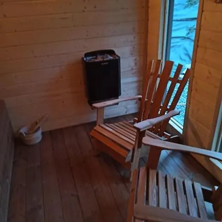 Ostoja Z Sauna דירה *