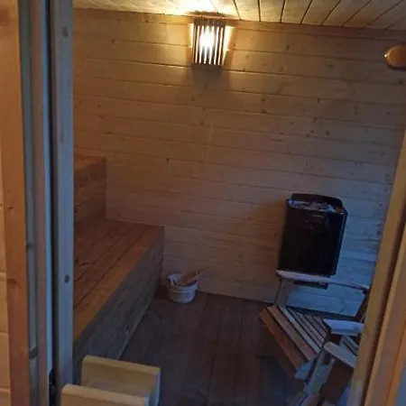 Ostoja Z Sauna 什切尔克